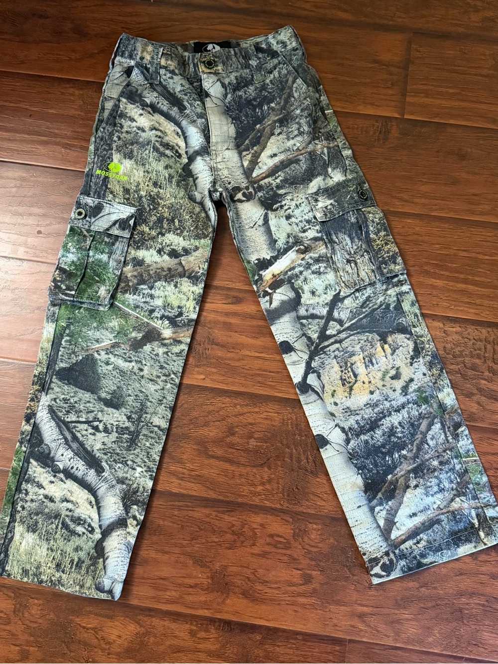 Mossy Oak Multitone Camo Button-Front Pants, Kids size 10/12